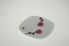 Japonský porcelánový držák na vonné tyčinky - Modrý motýl (2)